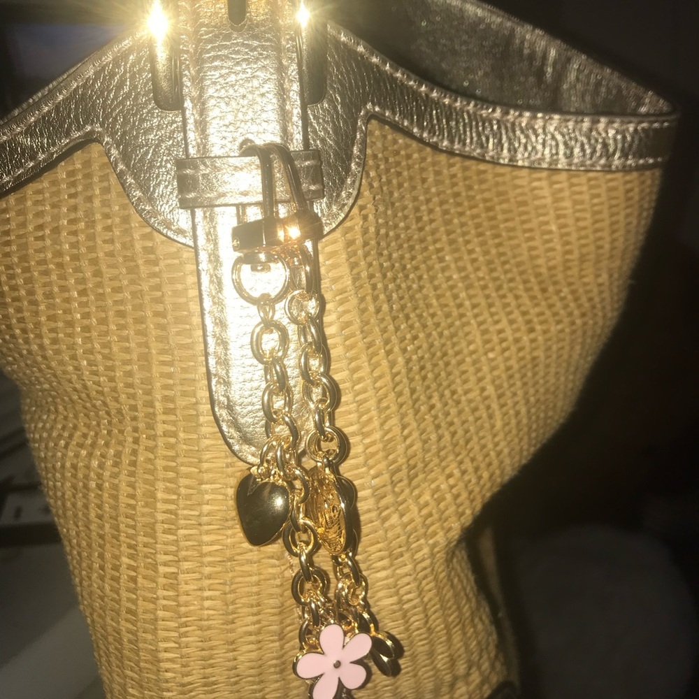 Michael Kors purse - Picture 10 of 10